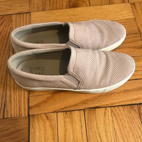 naturalizer marianne leather sneakers